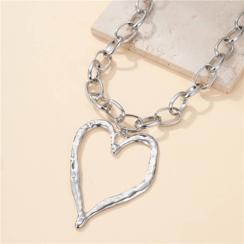 Statement Hammered Open Heart Necklace | 40NK9698: Silver