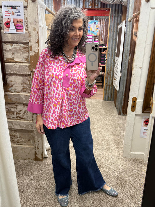 Pink Leopard Botanical Entro Top