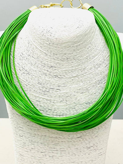 CHIC - Leatherette strand (lime)