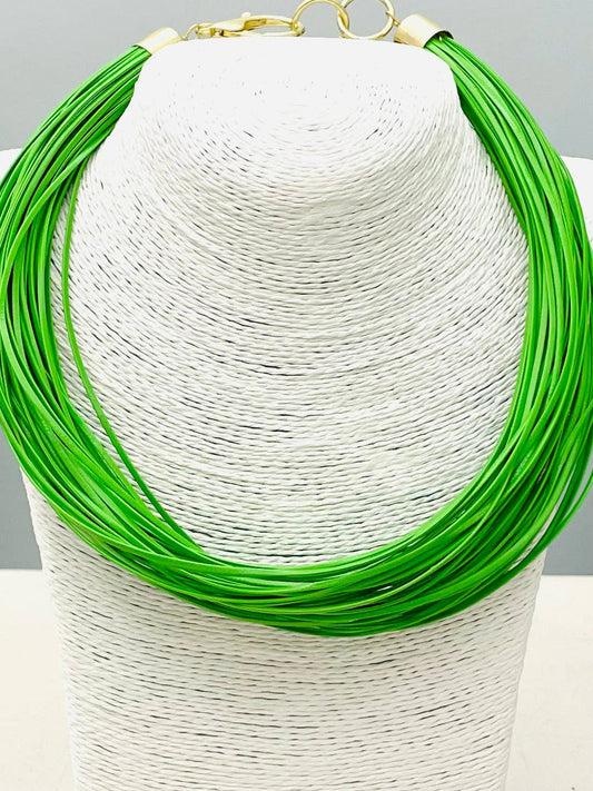 CHIC - Leatherette strand (lime)