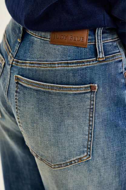 Judy Blue HW WILHELMINA Baggy MD Vintage Blast Jeans 881157