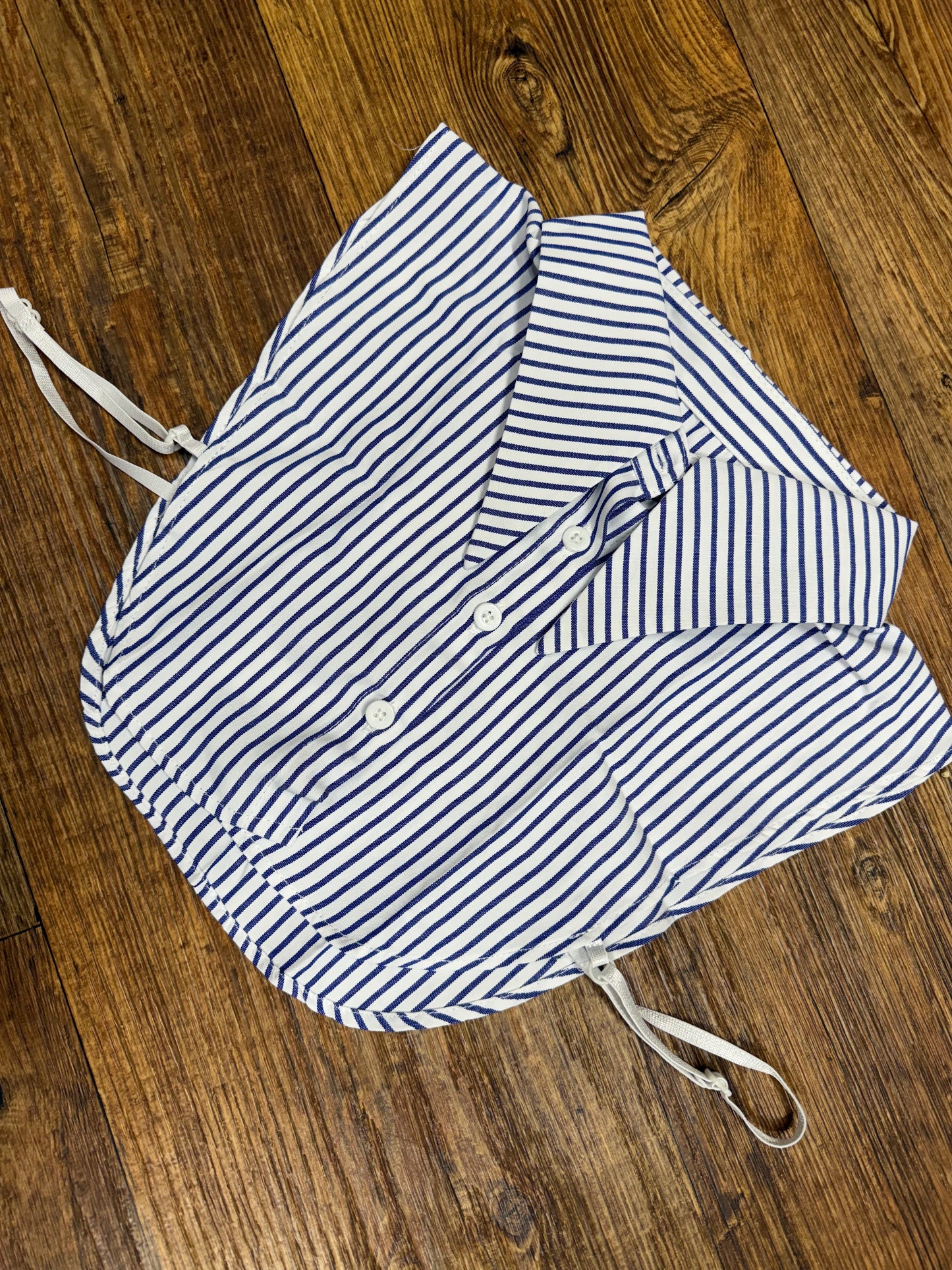 BLUE & WHITE STRIPED COLLAR