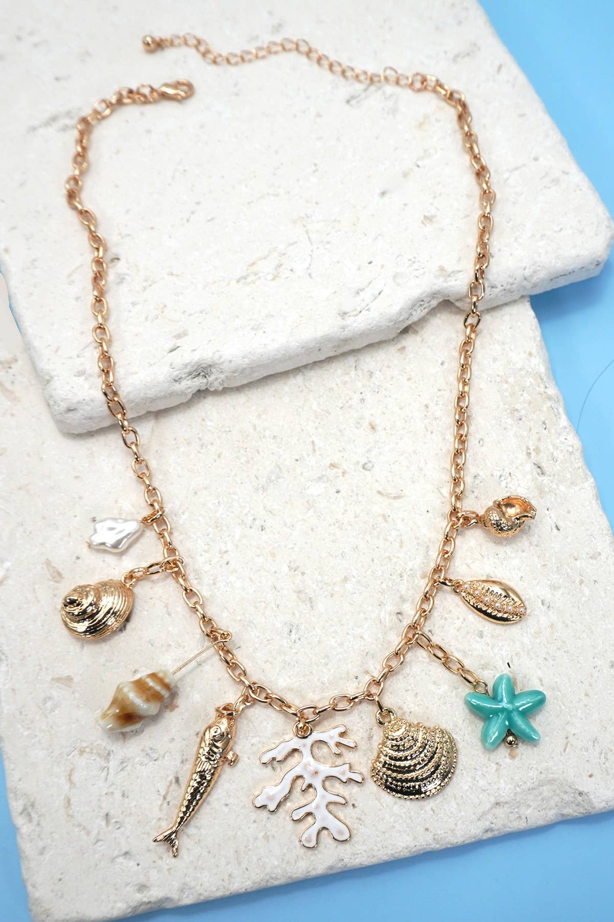 CHARM NECKLACE-FISH PUKA SEASHELL STAR FISH | 80N91680: Gold