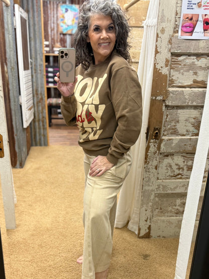 ❤️🤎God is Holy Sweatshirt🤎❤️