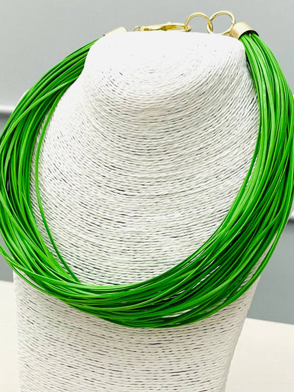 CHIC - Leatherette strand (lime)