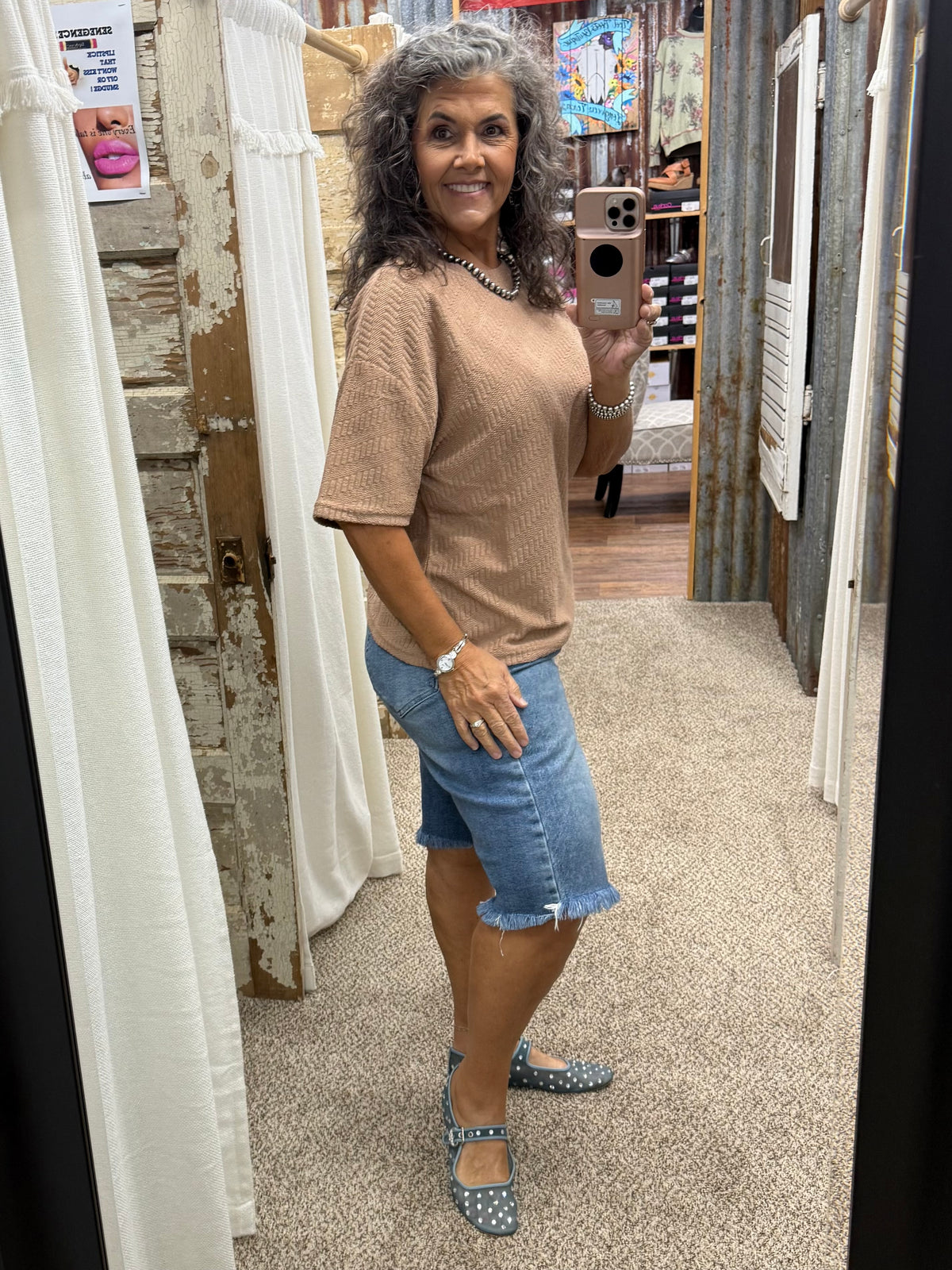Textured Short Sleeve Top: BRICK