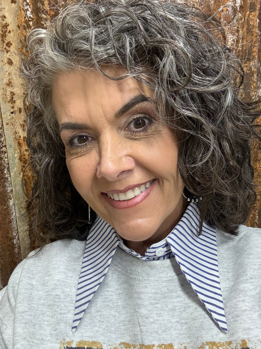 BLUE & WHITE STRIPED COLLAR