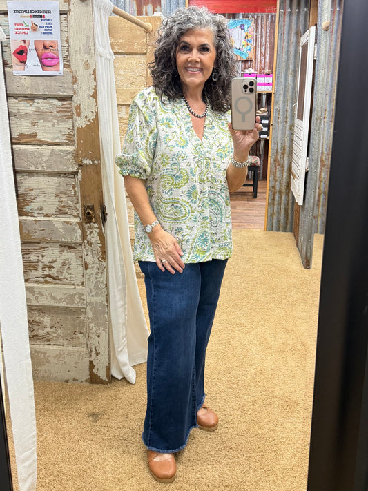 UMGEE Green / Blue Smocked V-Neck Paisley Top