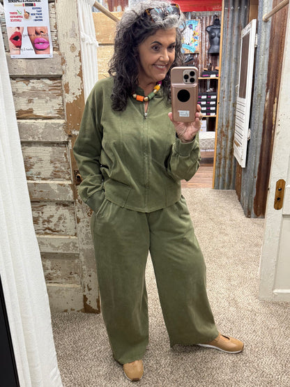 Brad & Rena Wren Mineral Wash Zip-Up Jacket - Olive