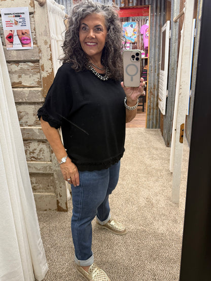 UMGEE Black Linen Frayed Hem Scallop Edge Top
