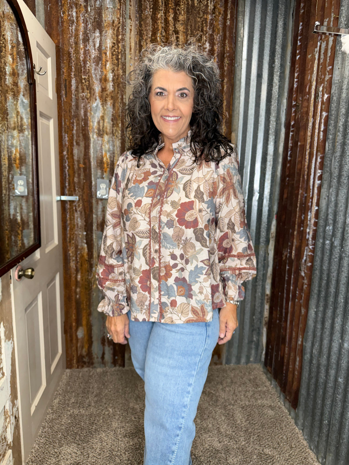 UMGEE Rust Mix Jacquard Floral Lace Trim Button Front Blouse