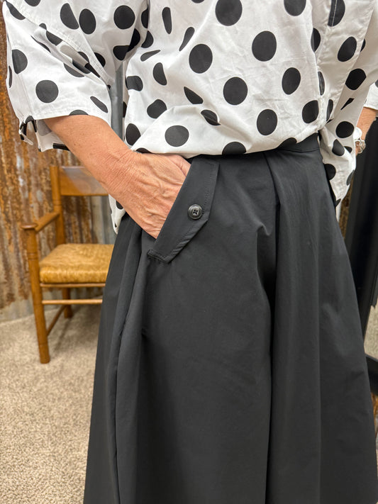 Brad and Rena Black Relaxed Pants