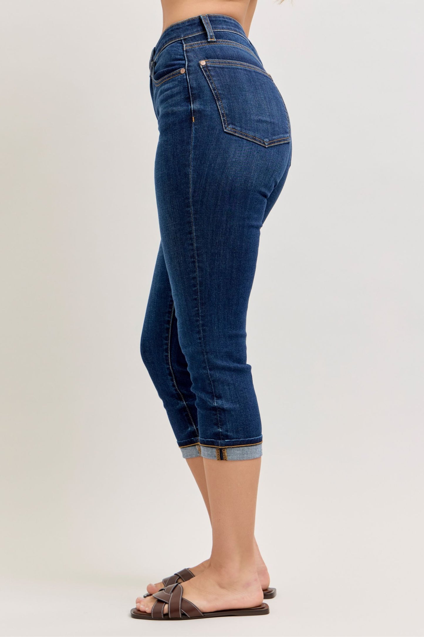 Judy Blue HW Capri w/ Single Cuff Jeans 72123