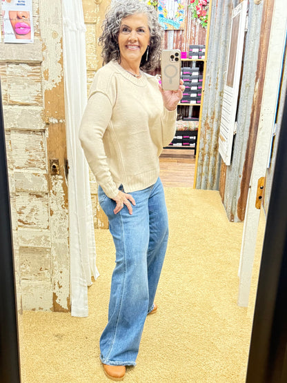 TAUPE PULLOVER SWEATER