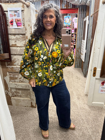 UMGEE Olive Floral Print Contrast Collar Long Sleeve Blouse