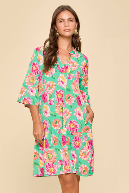 Floral Print Shirred Tiered 3/4 Sleeve Dress: MINT