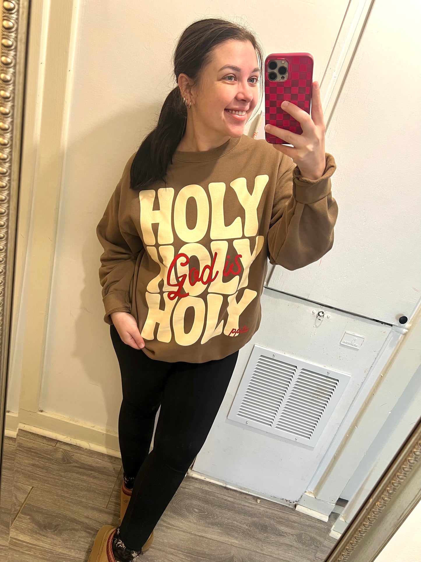❤️🤎God is Holy Sweatshirt🤎❤️