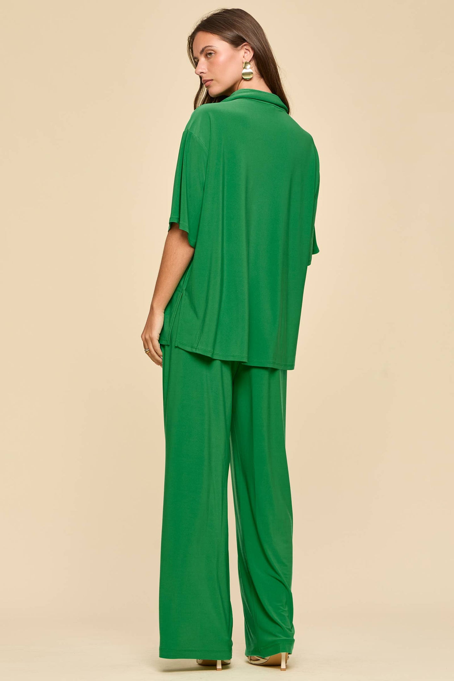 2-Piece Blouse + Relaxed Pants Resort Wear Kelly Green Set