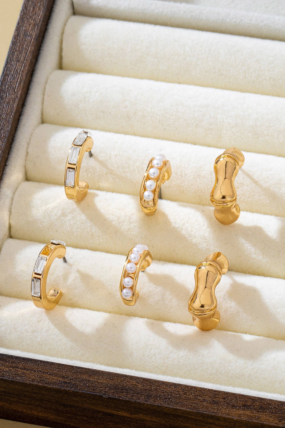 Pearl Rhinestone Multi Hoop Trio Earrings | 80E62031: GOLD