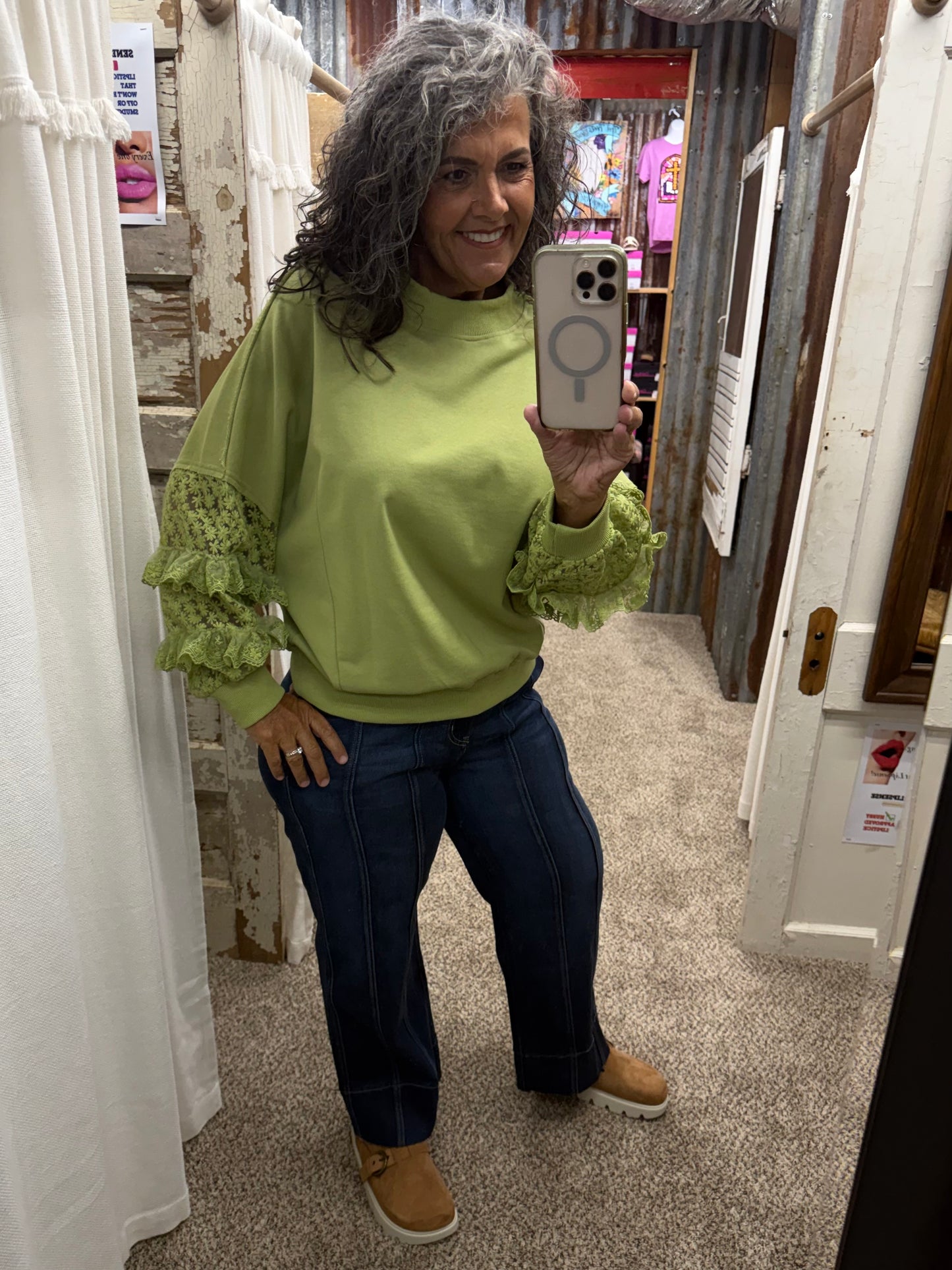 APPLE GREEN LACE SLEEVES CONTRAST TERRY PULLOVER