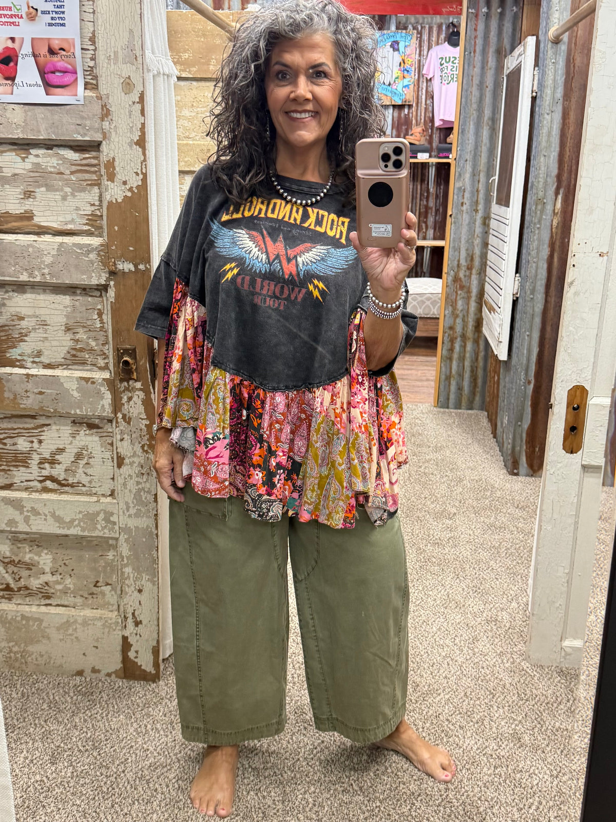 WASHED COTTON OVERSIZED POCKETS WIDE CARGO PANTS: VINTAGE OLIVE