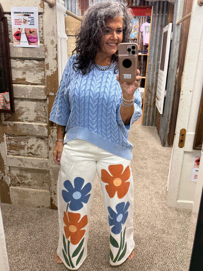 RETRO FLORAL APPLIQUE WIDE LEG COTTON PANTS: OFF WHITE