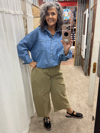 Brad & Rena Relaxed Cropped Pants - Olive