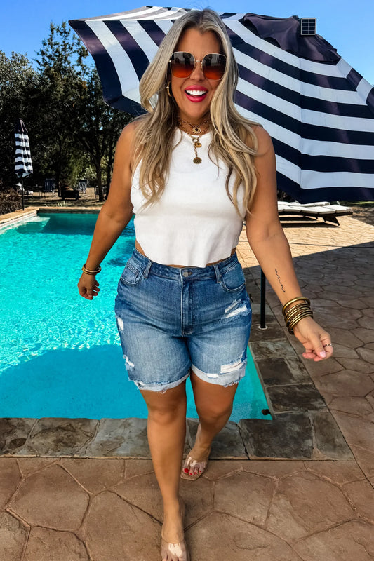 BLAKELEY GEORGIA DISTRESSED SHORTS