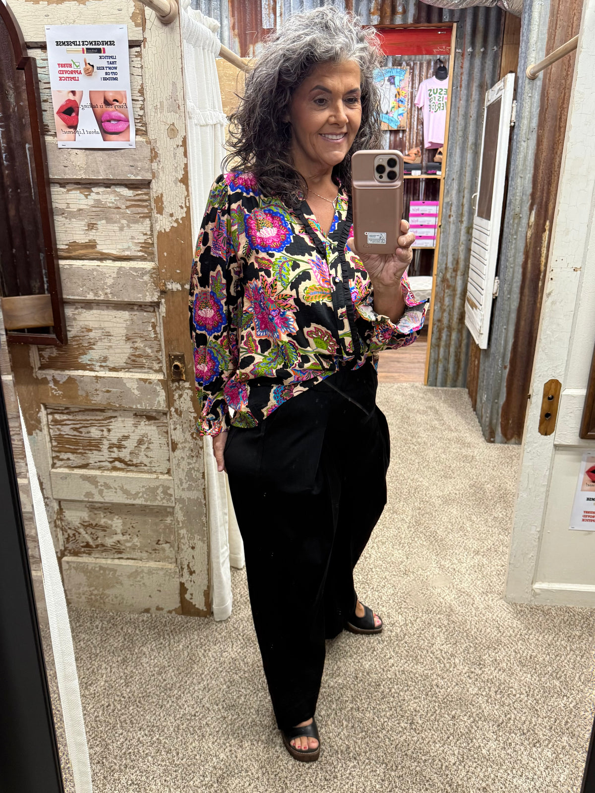 UMGEE Black Mixed Floral Print Button Down Blouse