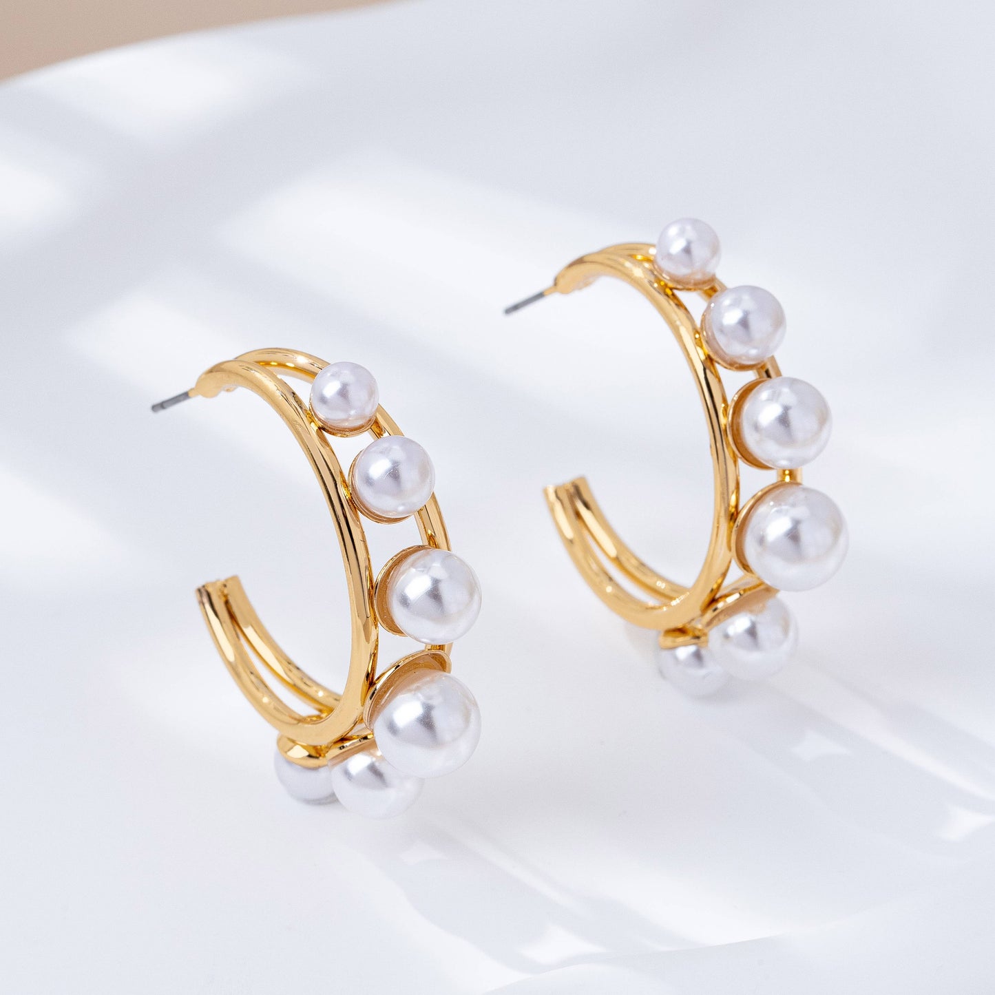 Stunning Bold Pearl Hoop Earring | 80E61575: GOLD