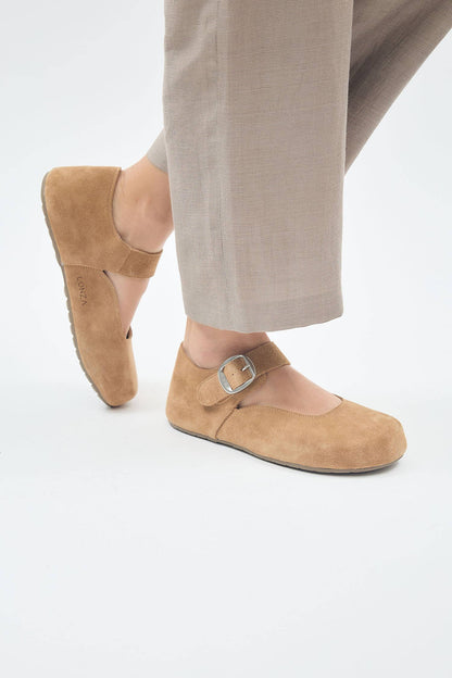 Heritage Hunter Mary Janes in Camel