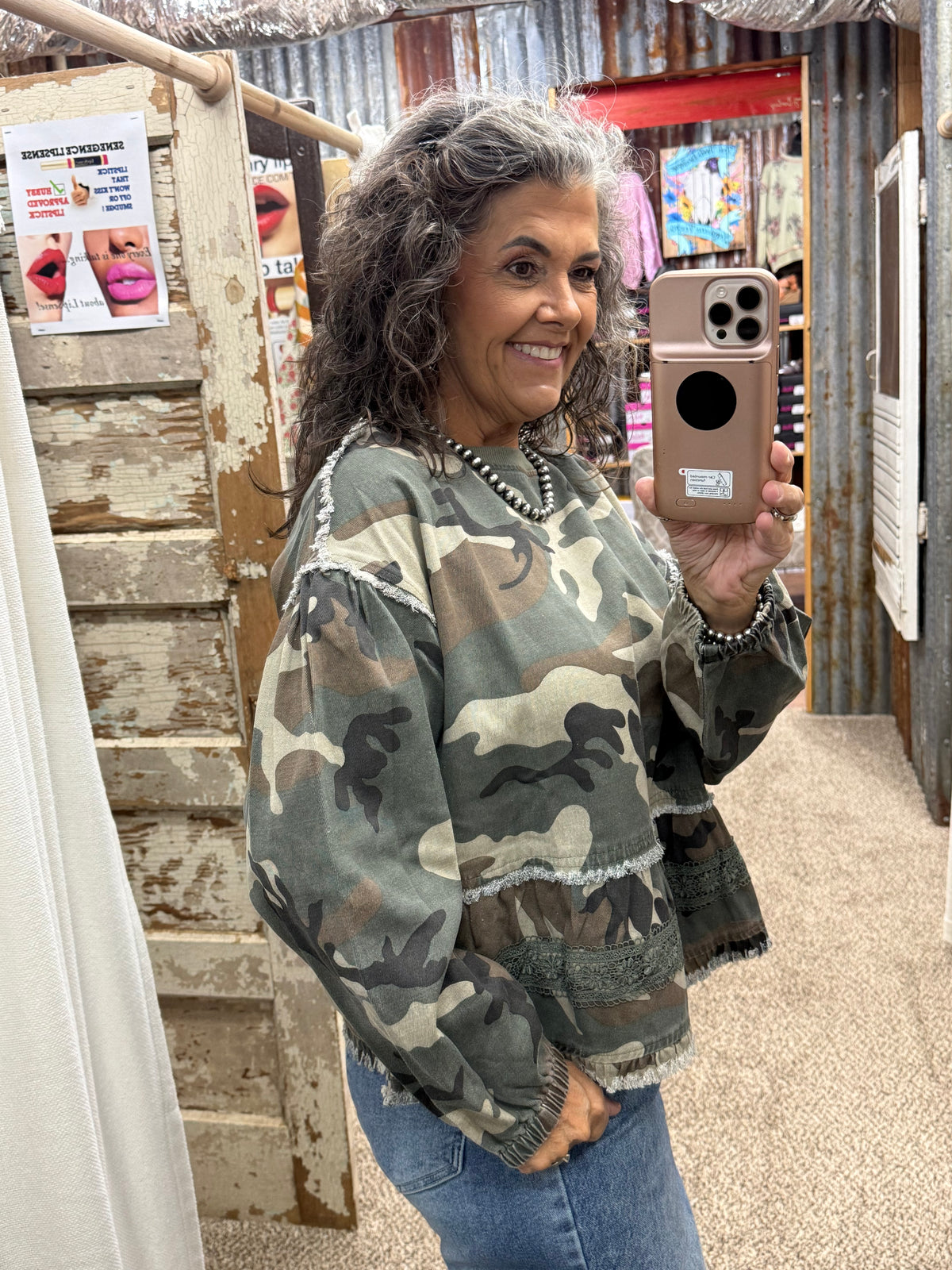 CAMO PRINTED TIERED RUFFLED HEM WITH LACE SLEEVES TOP
