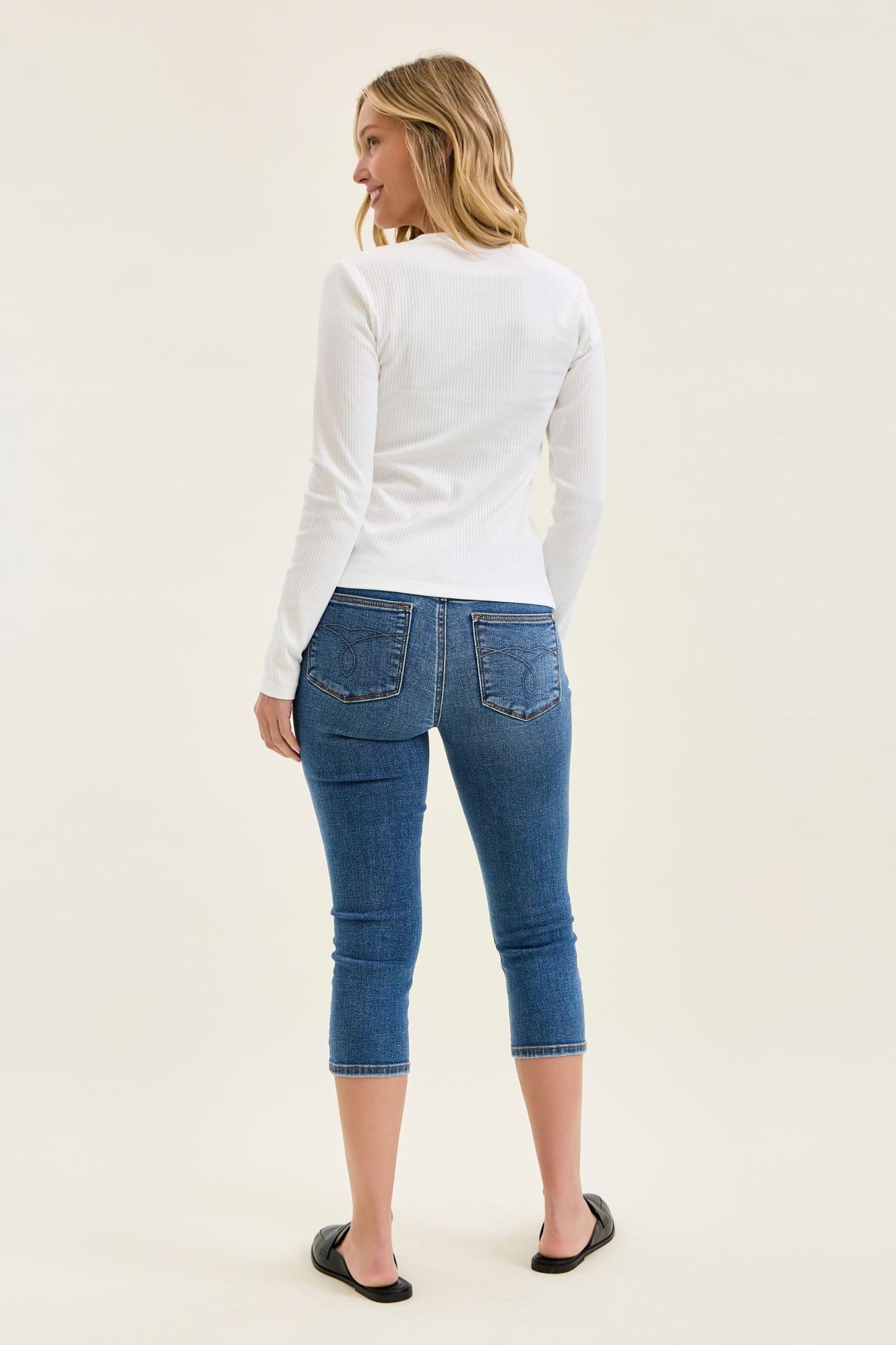 Judy Blue MR Capri Jeans 72122