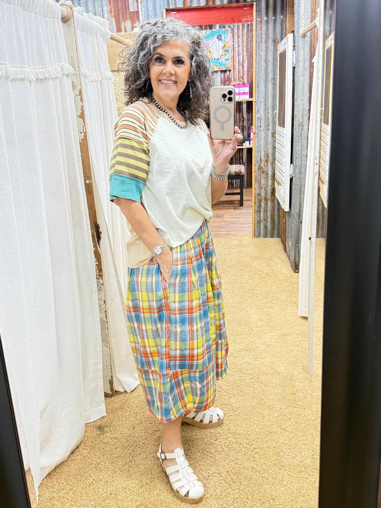 PLAID WOVEN WIDE LEG CAPRI PANTS
