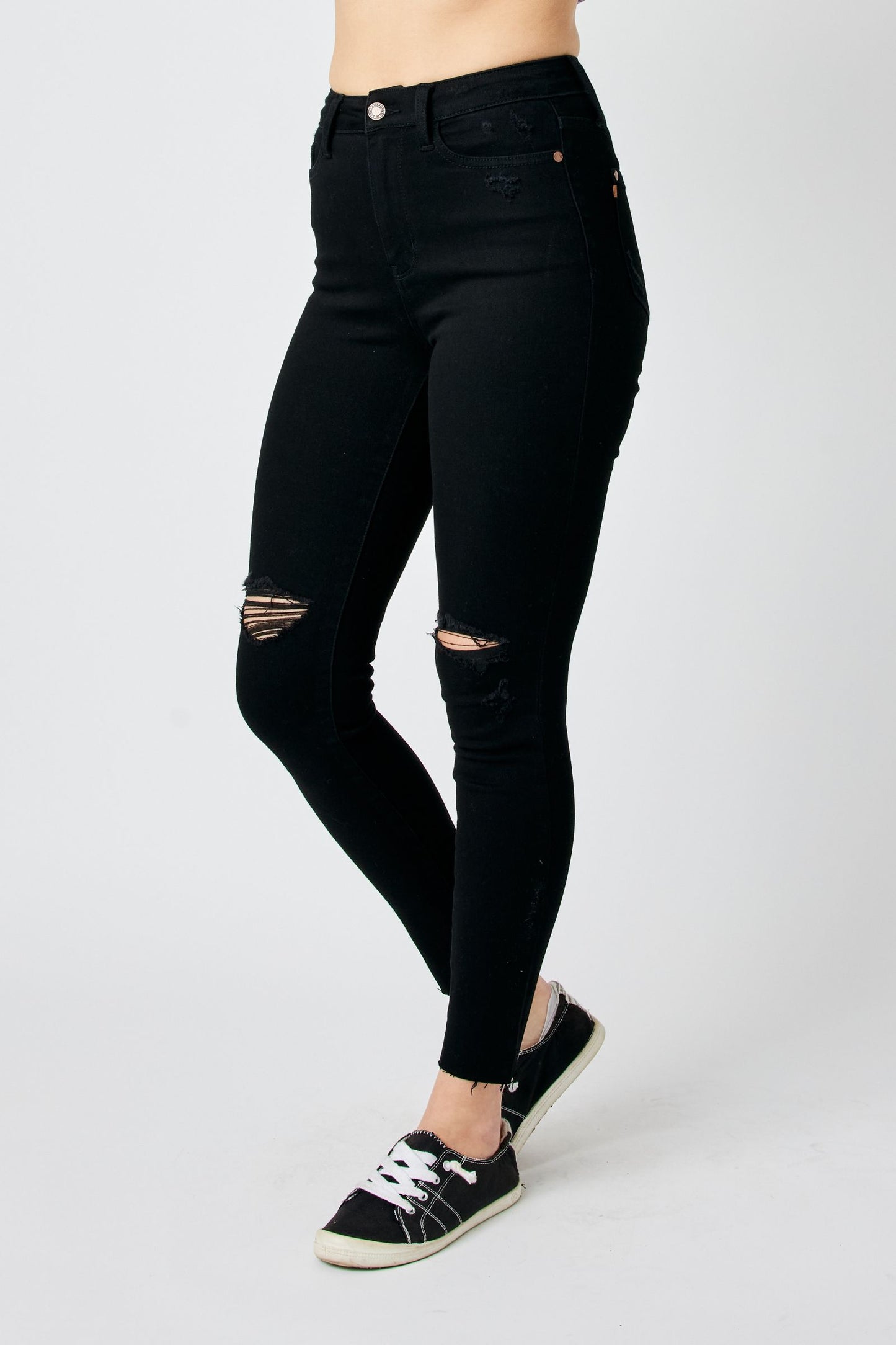 Judy Blue H/W Black Destroy Knee Raw Hem Skinny 88562