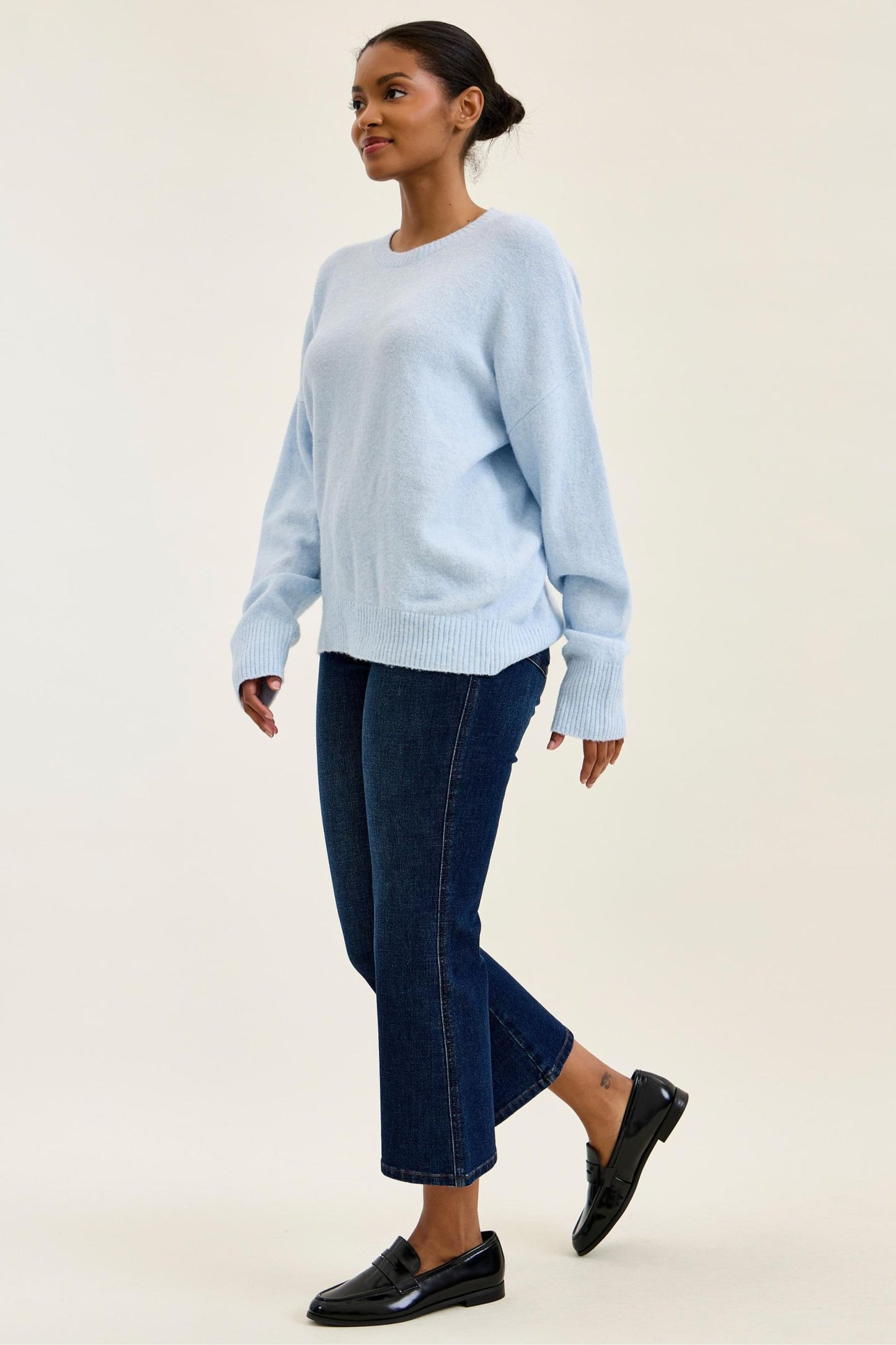 Judy Blue HW T.C. Amy Kick Flare DK Rustic Indigo Jeans 881170