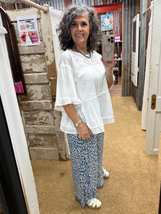 WHITE EYELET LACE MIX WASHED COTTON SLUB TOP