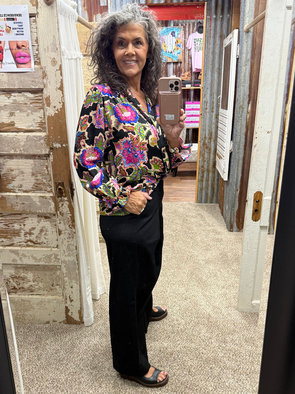 UMGEE Black Mixed Floral Print Button Down Blouse