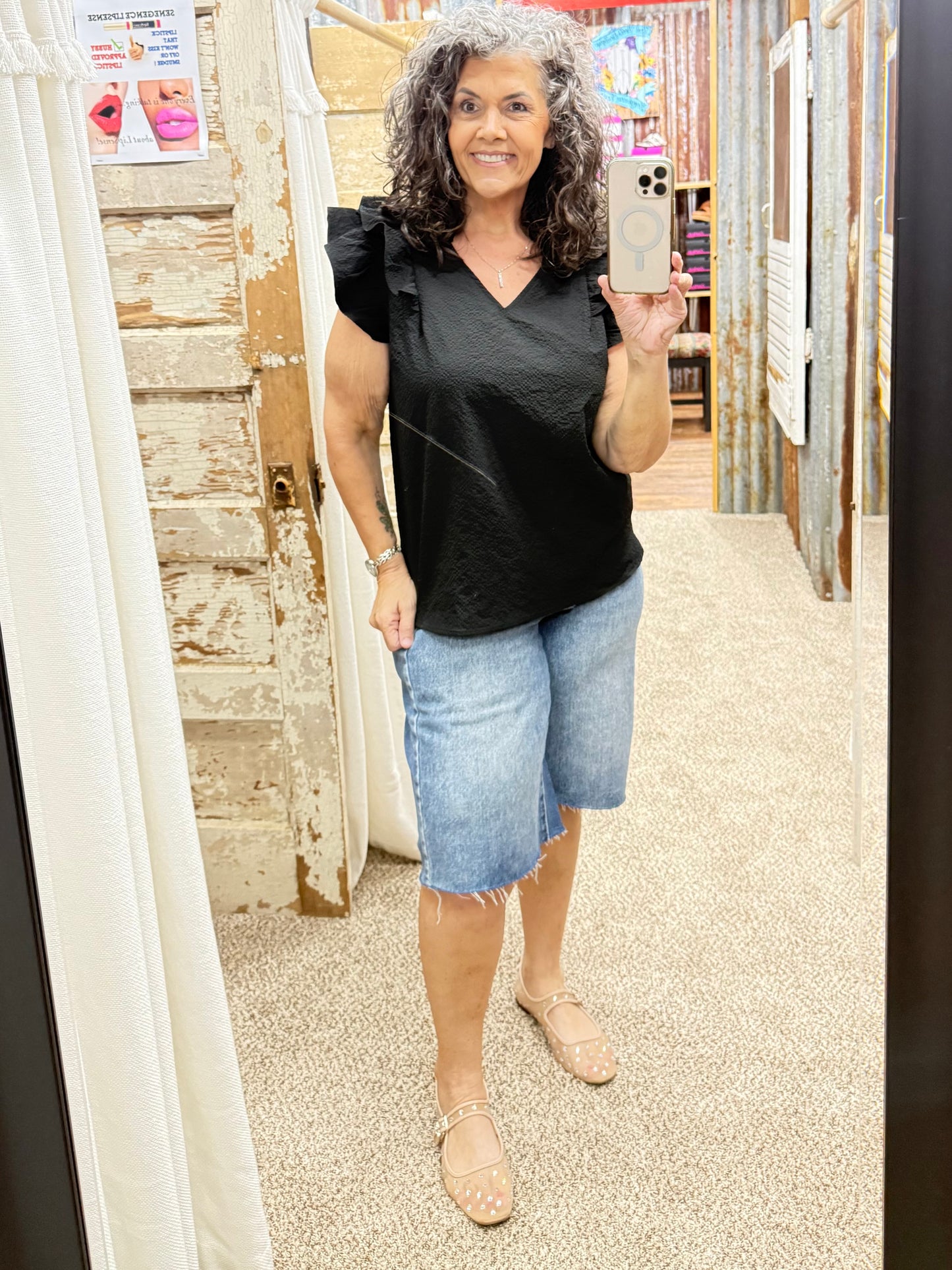 UMGEE Black Textured Ruffle Sleeve V-Neck Blouse