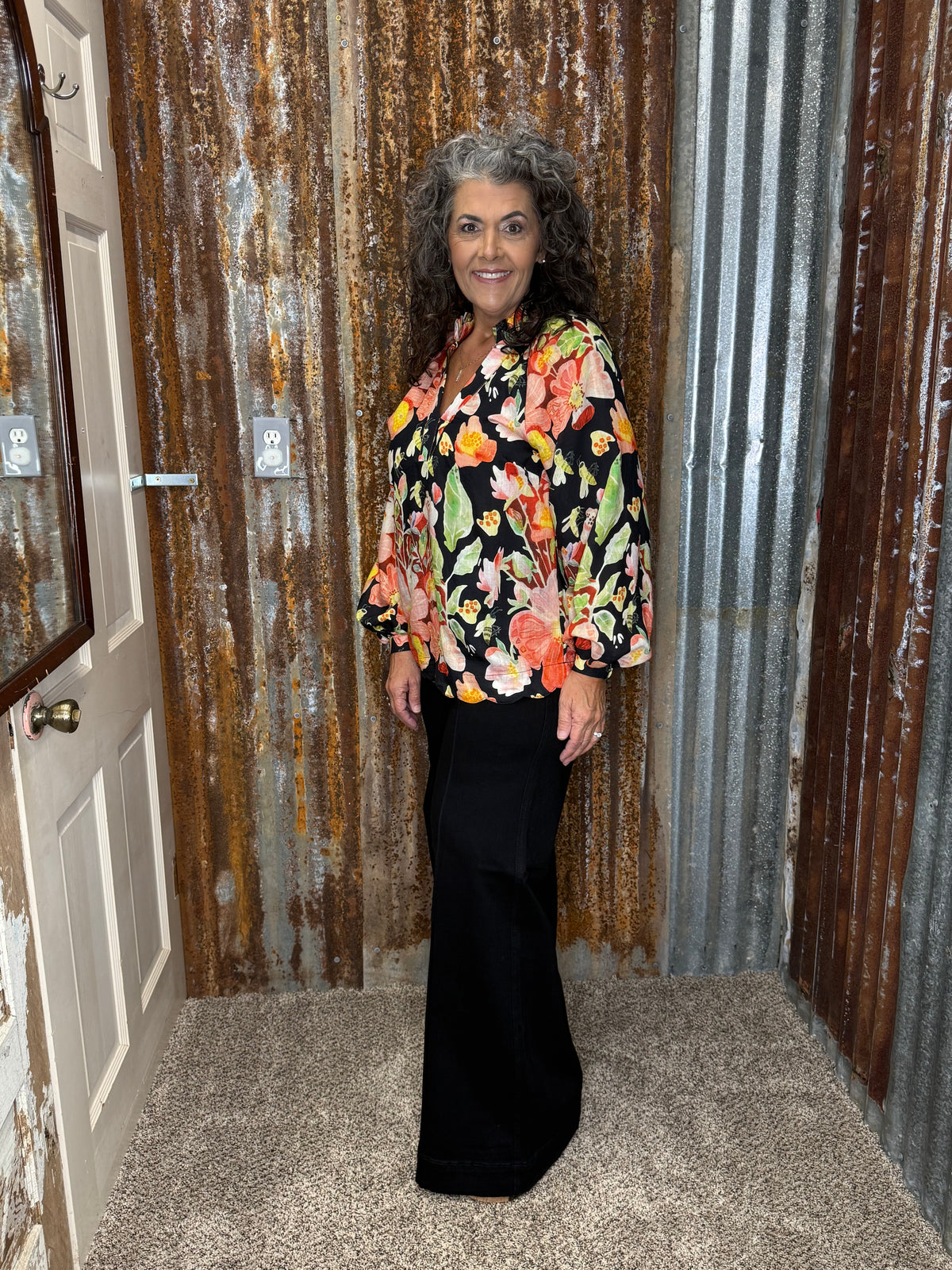 UMGEE Black Floral Print Scallop Hem Split Neck Blouse
