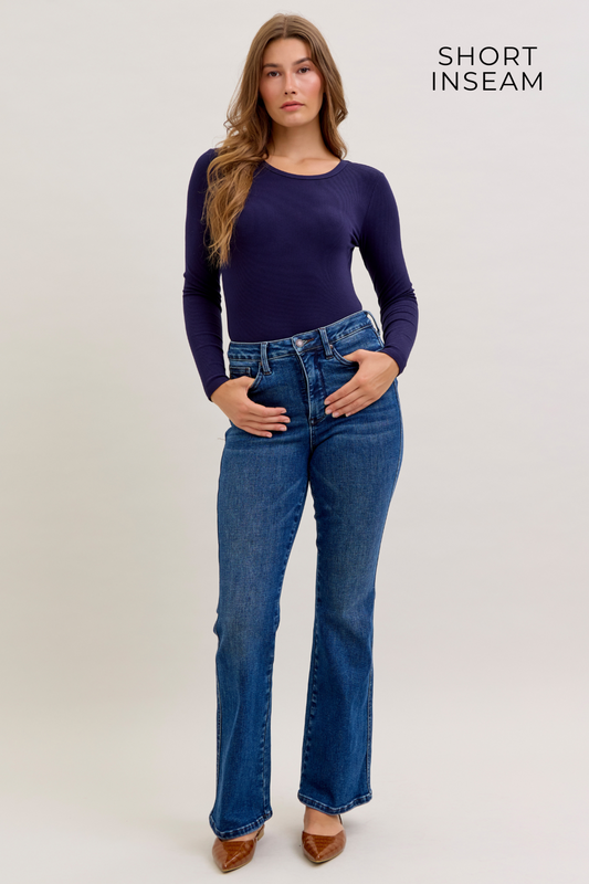 Judy Blue HW Tummy Control Bootcut Jeans Short Inseam 881062