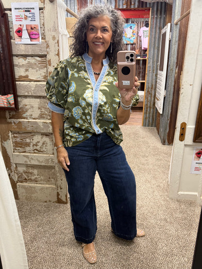 Entro Olive Puff Sleeve Top