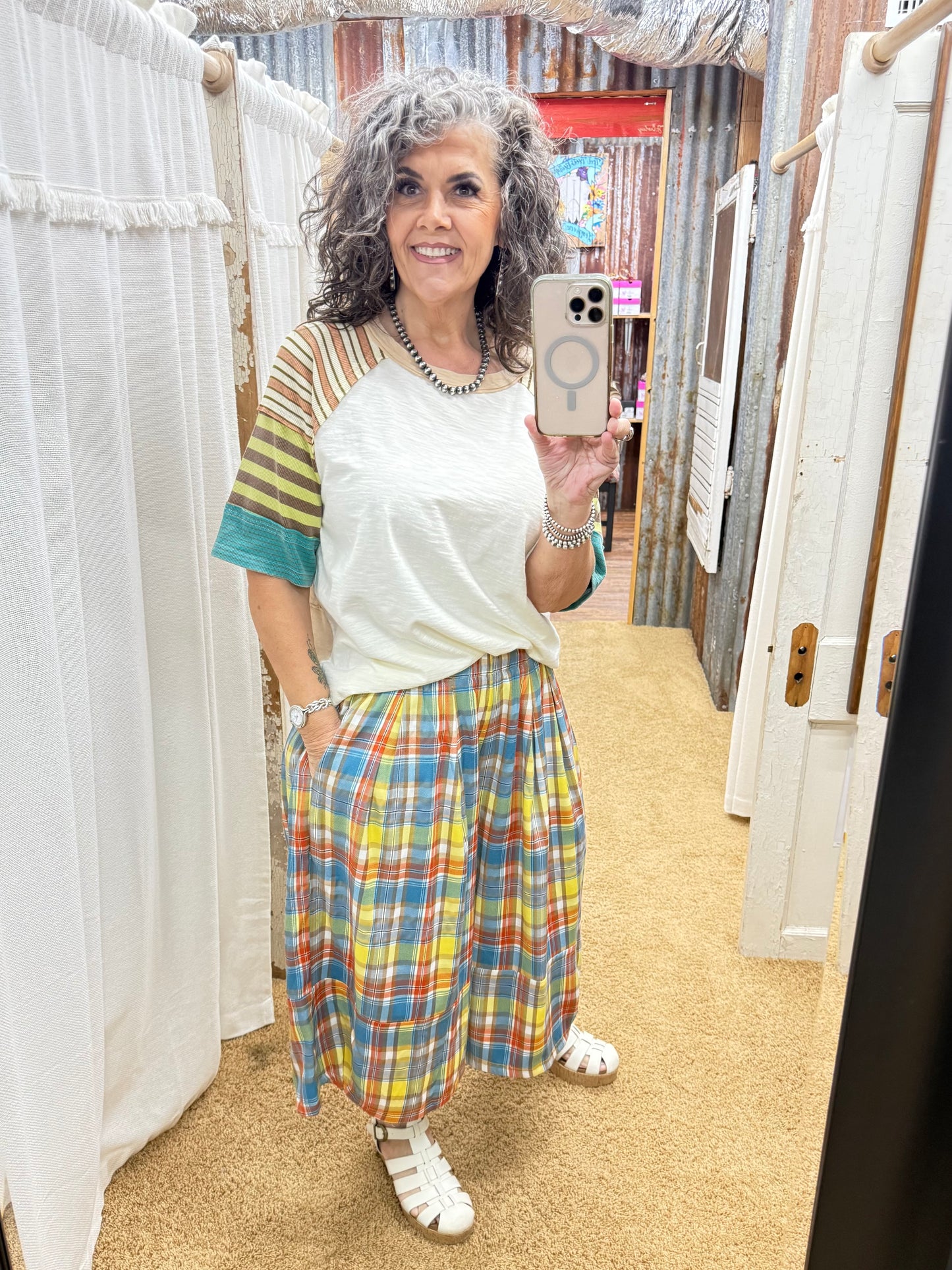 PLAID WOVEN WIDE LEG CAPRI PANTS