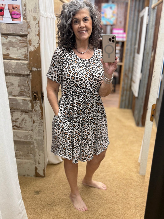 Short Sleeve Babydoll Leopard Animal Dress