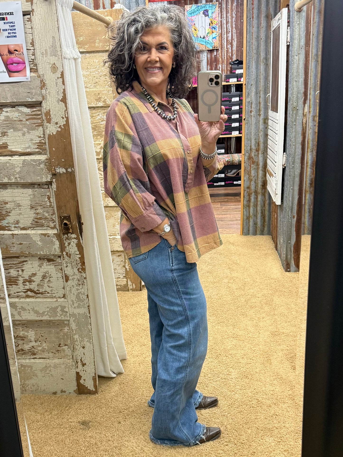 PLAID PATTERNED BUTTON DOWN OVERSIZED SHIRT