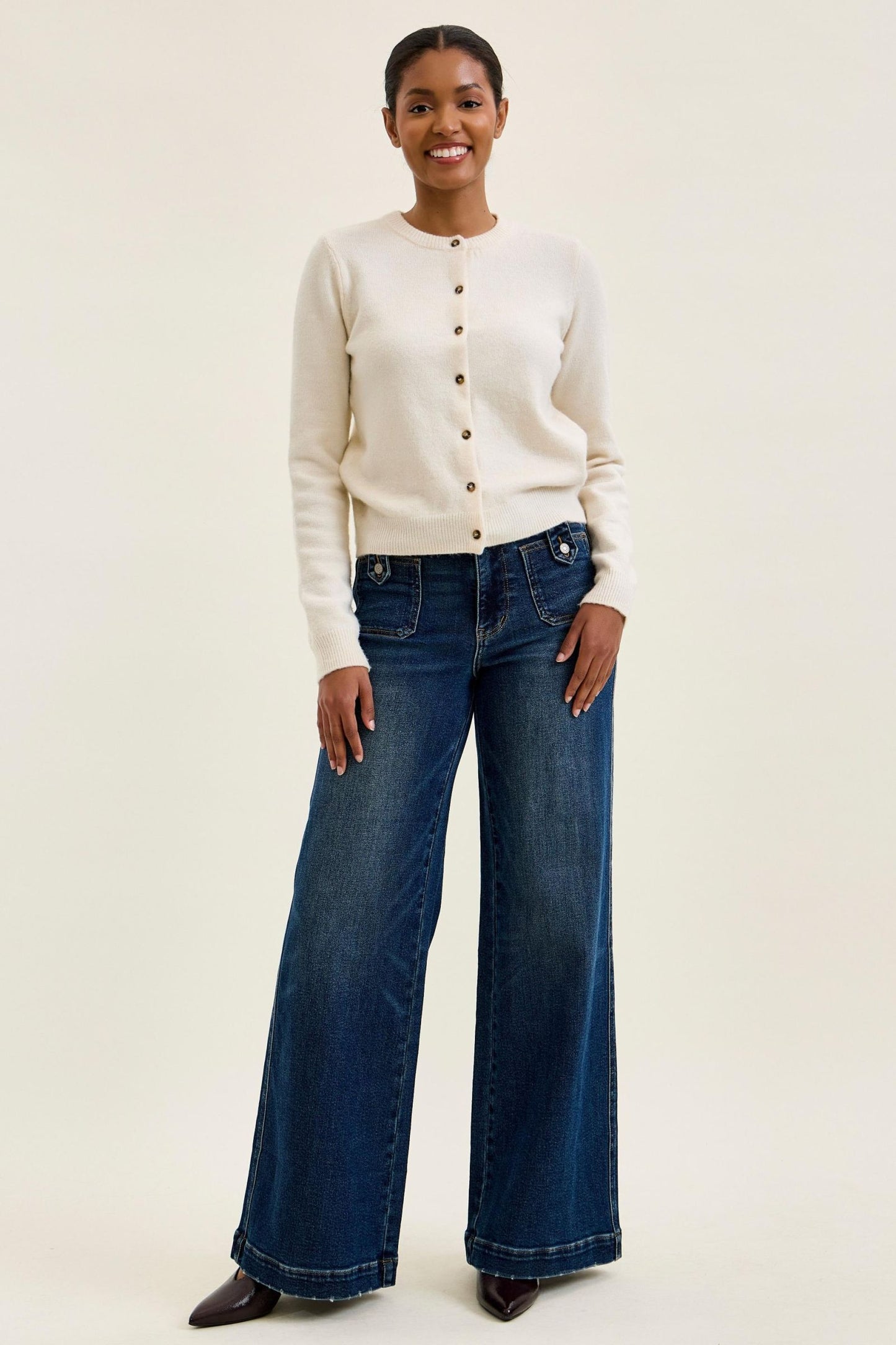 Judy Blue HW LUX Retro Wide w/ Front Patch Tab Closure DK Retro Fade Indigo Jeans 881159