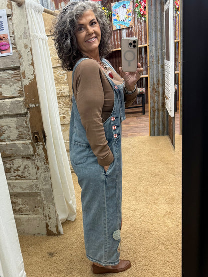 FLOWER PATCH WASHED DENIM OVERALLS