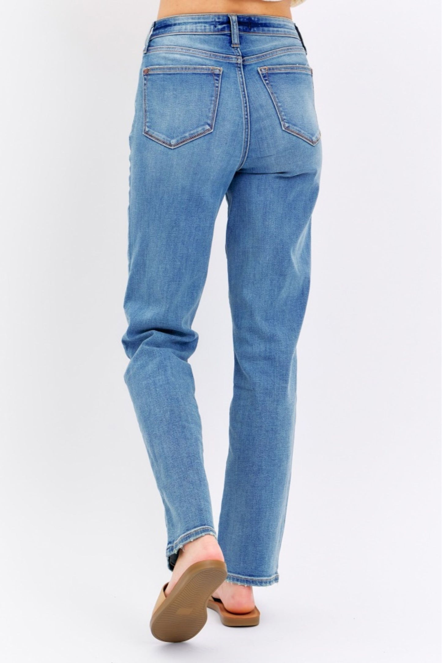 Judy Blue HW Straight Fit Jean 8602