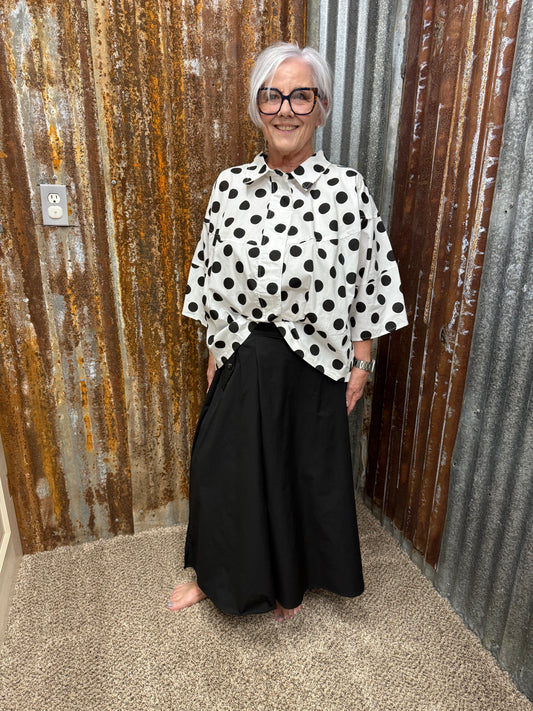 Brad and Rena White Polka Dot Top with Black Relaxed Pants