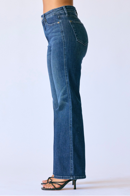 Judy Blue PETITE Mid Rise Straight Leg Tummy Control Classic Jeans 88861